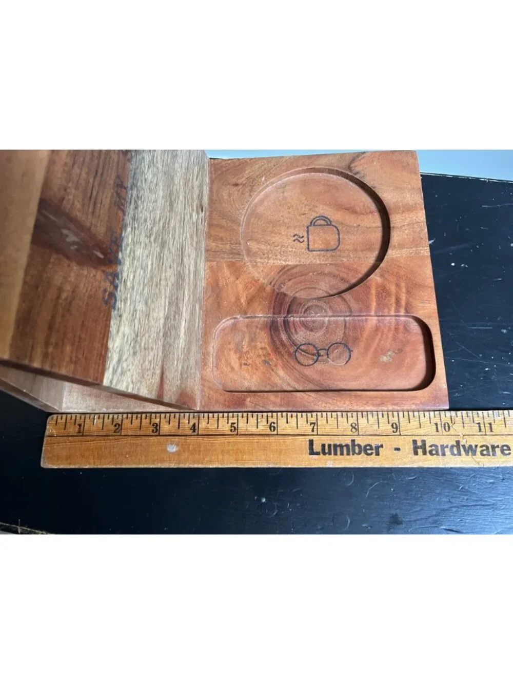 Acacia Wood Book Nook Reading Valet With Engraved 